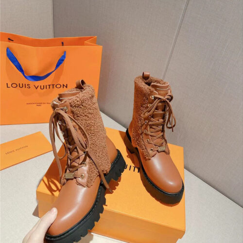 High Quality Luxury Louis Vuitton Lamb Wool Ankle Boots product detail