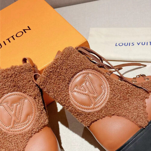 High Quality Luxury Louis Vuitton Lamb Wool Ankle Boots product detail