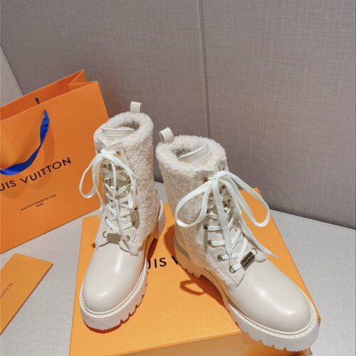 High Quality Luxury Louis Vuitton Lamb Wool Ankle Boots – Style 10499 product detail