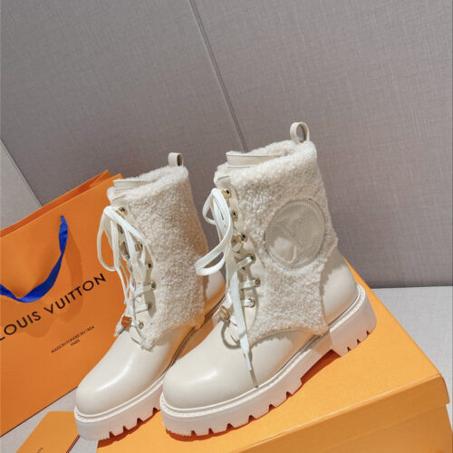High Quality Luxury Louis Vuitton Lamb Wool Ankle Boots – Style 10499 alternate view