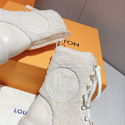 High Quality Luxury Louis Vuitton Lamb Wool Ankle Boots – Style 10499 product detail