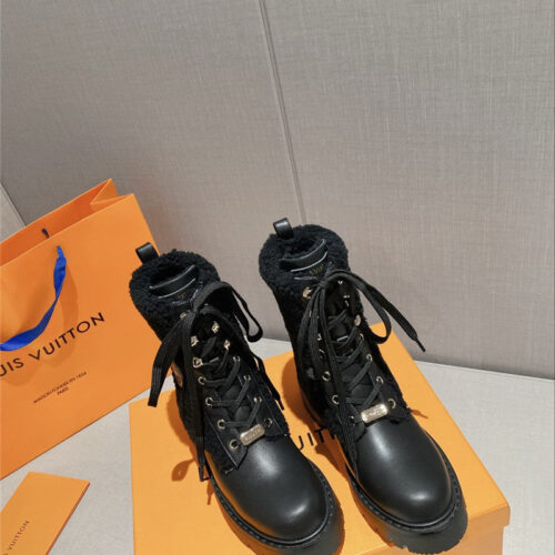 High Quality Luxury Louis Vuitton Lamb Wool Ankle Boots – Style 43267 product detail