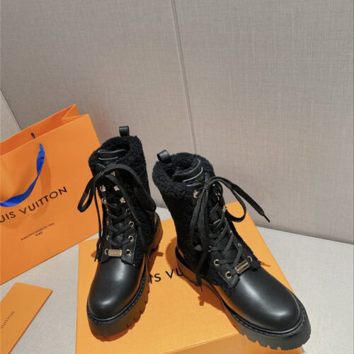 High Quality Luxury Louis Vuitton Lamb Wool Ankle Boots – Style 43267 product detail