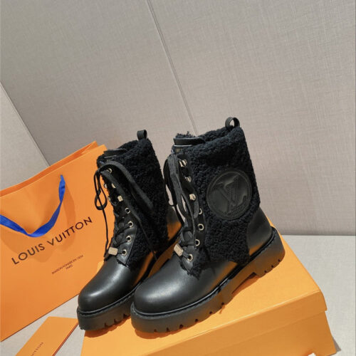 High Quality Luxury Louis Vuitton Lamb Wool Ankle Boots – Style 43267