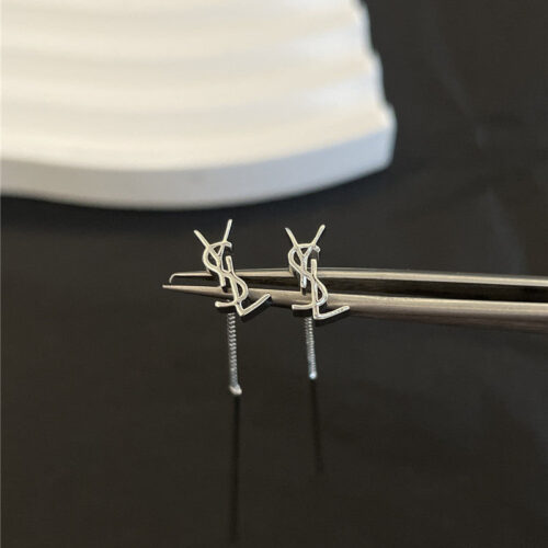 High Quality Luxury YSL New Letter Earrings – Style 51689 product detail
