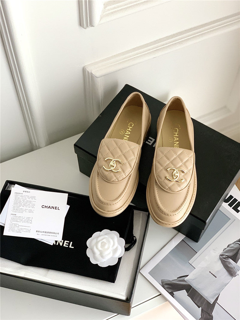 High Quality Luxury Chanel Flap Retro Diamond Loafers product detail