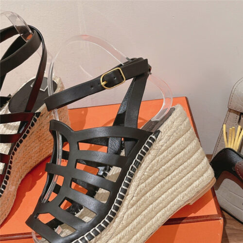 High Quality Luxury Hermes Early Spring New Straw Sandals – Style 34339 product detail