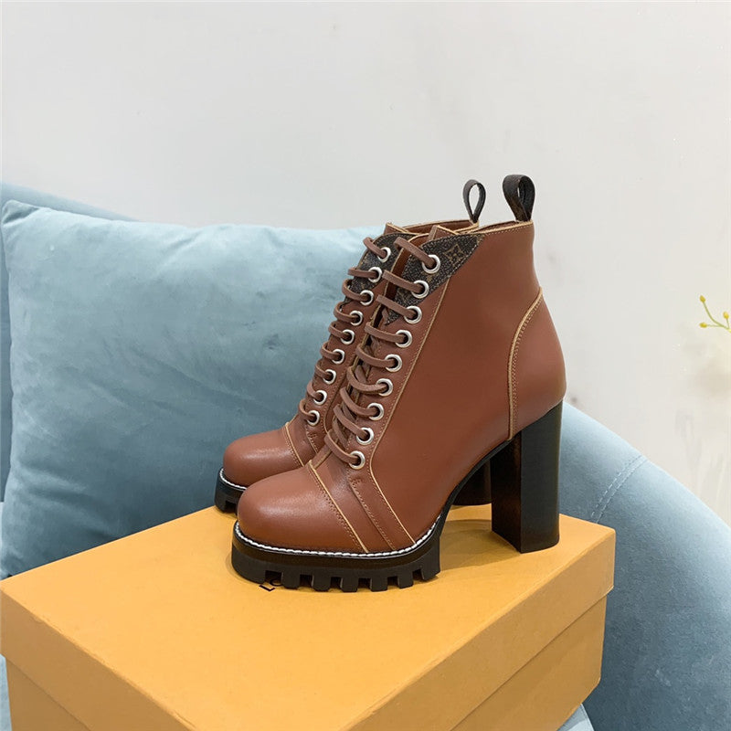 High Quality Luxury Louis Vuitton Lace Up Chunky Heel Ankle Boots – Style 81123 product detail