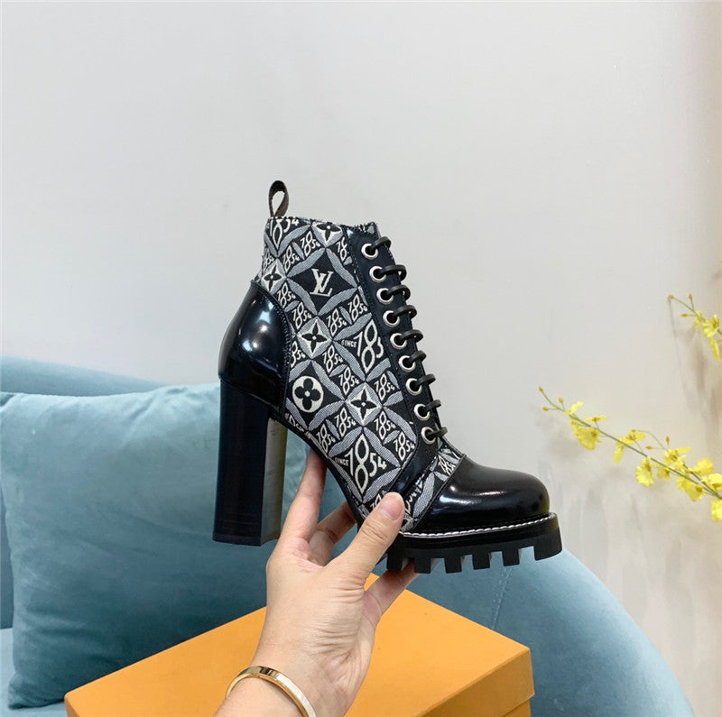 High Quality Luxury Louis Vuitton Lace Up Chunky Heel Ankle Boots – Style 79427 product detail