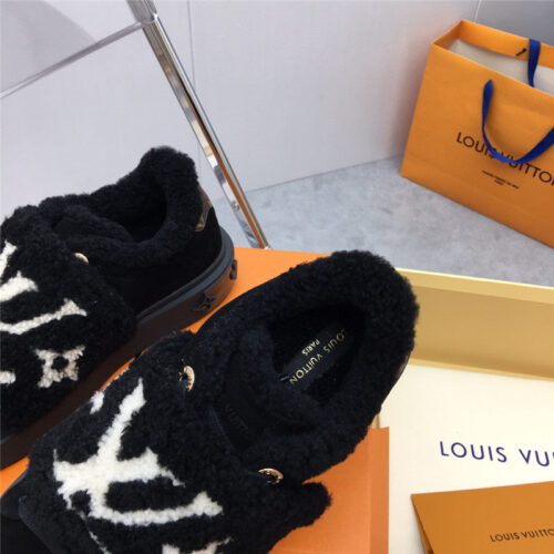 High Quality Luxury Louis Vuitton Wool Platform Sneakers – Style 98147 product detail