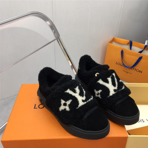 High Quality Luxury Louis Vuitton Wool Platform Sneakers – Style 98147