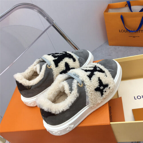 High Quality Luxury Louis Vuitton Wool Platform Sneakers – Style 39395 product detail