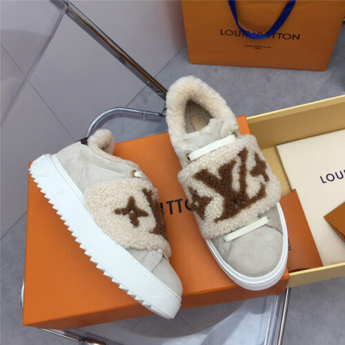 High Quality Luxury Louis Vuitton Wool Platform Sneakers product detail