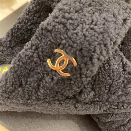 High Quality Luxury Chanel Cc Cross Strap Lambswool Slippers – Style 80262 product detail
