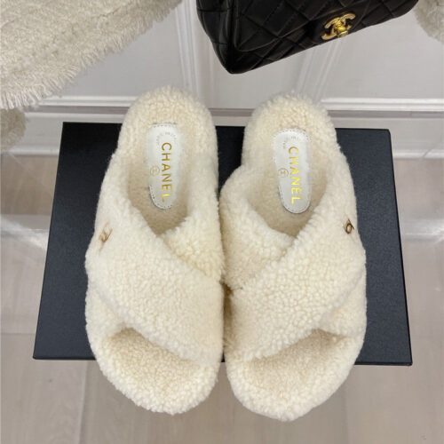 High Quality Luxury Chanel Cc Cross Strap Lambswool Slippers product detail