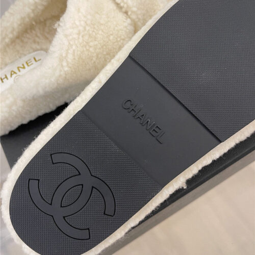 High Quality Luxury Chanel Cc Cross Strap Lambswool Slippers product detail