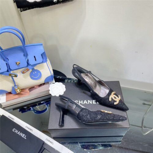 High Quality Luxury Chanel Pearl Double C Pendant Diamond Shoes – Style 27718 product detail