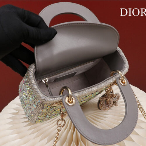 High Quality Luxury Mini Lady Dior Beaded Bag – Style 26745 product detail