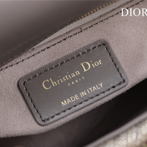 High Quality Luxury Mini Lady Dior Beaded Bag – Style 26745 product detail