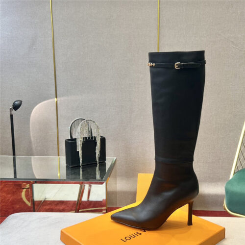 High Quality Luxury Louis Vuitton Logo Signature Boots – Style 09891 product detail