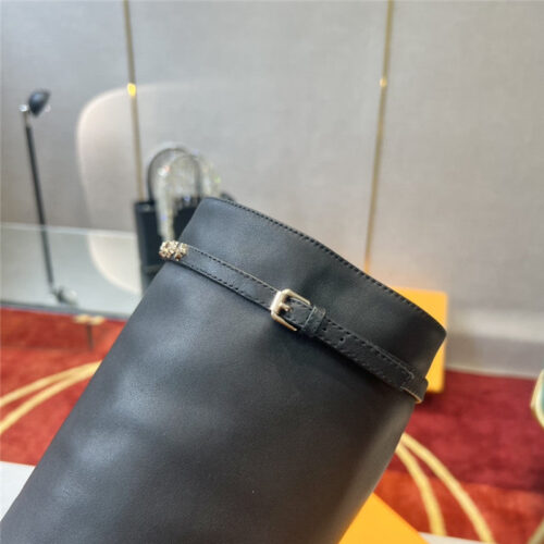 High Quality Luxury Louis Vuitton Logo Signature Boots – Style 09891 product detail