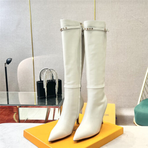 High Quality Luxury Louis Vuitton Logo Signature Boots – Style 75427 alternate view