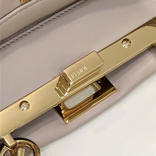 High Quality Luxury Fendi Peekaboo Small Bag product detail