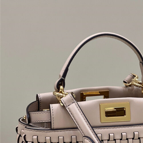 High Quality Luxury Fendi Peekaboo Small Bag product detail