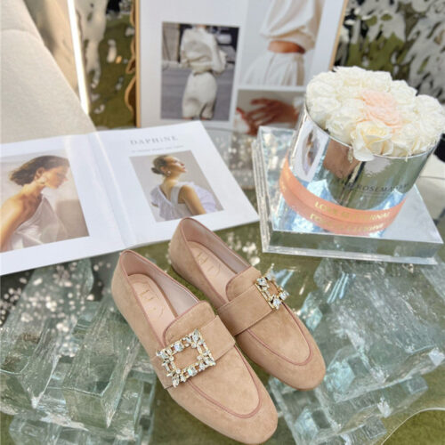 High Quality Luxury Roger Vivier Diamond Buckle Loafers – Style 18548