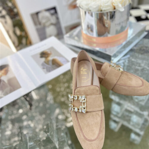 High Quality Luxury Roger Vivier Diamond Buckle Loafers – Style 18548 product detail