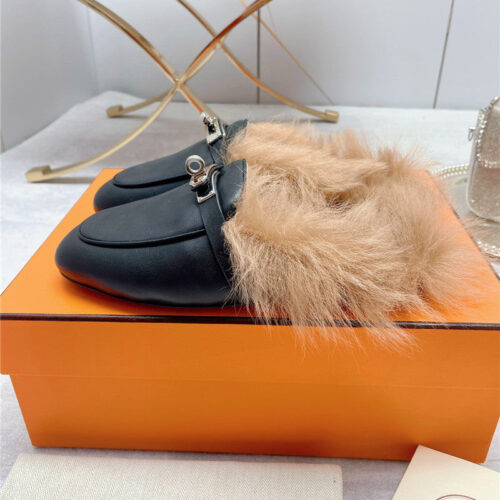 High Quality Luxury Hermes Classic Wool Slippers – Style 17987 product detail