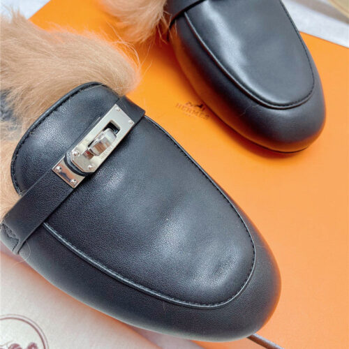High Quality Luxury Hermes Classic Wool Slippers – Style 17987 product detail