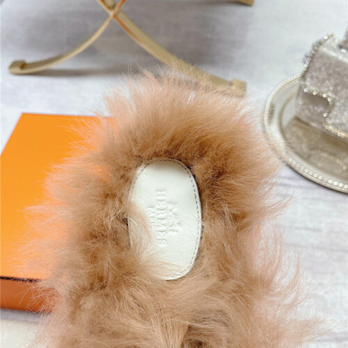 High Quality Luxury Hermes Classic Wool Slippers – Style 52451 product detail