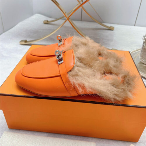 High Quality Luxury Hermes Classic Wool Slippers – Style 19683 alternate view