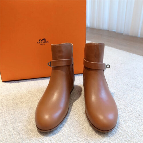 High Quality Luxury Hermes Kelly Classic Ankle Boots – Style 61347 alternate view