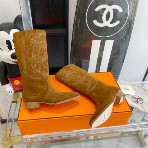 High Quality Luxury Hermes Embroidered Long Boots – Style 63715 product detail