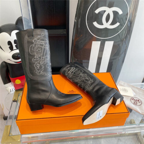 High Quality Luxury Hermes Embroidered Long Boots – Style 29251 product detail