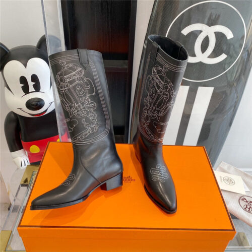 High Quality Luxury Hermes Embroidered Long Boots – Style 29251 product detail