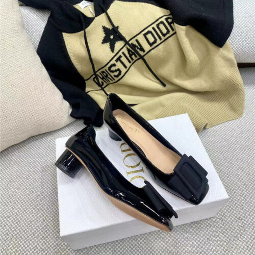High Quality Luxury Dior Ldyle Pearl Square Buckle Retro Ballet Pumps alternate view
