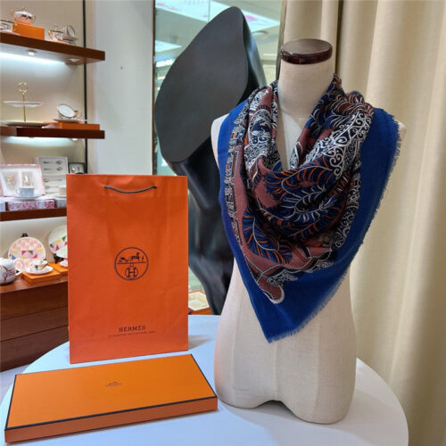 High Quality Luxury Hermes Saddle Print Cashmere Scarf – Style 26151 product detail