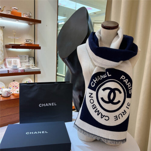 High Quality Luxury Chanel Logo Reversible Wool Scarf – Style 25112 product detail
