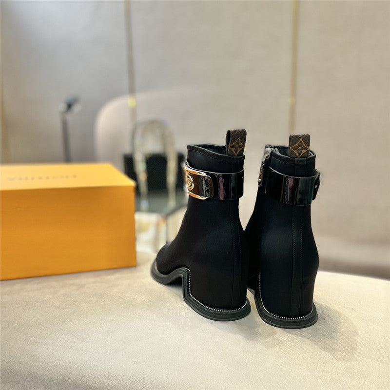 High Quality Luxury Louis Vuitton Open Toe Ankle Boots – Style 40099 product detail