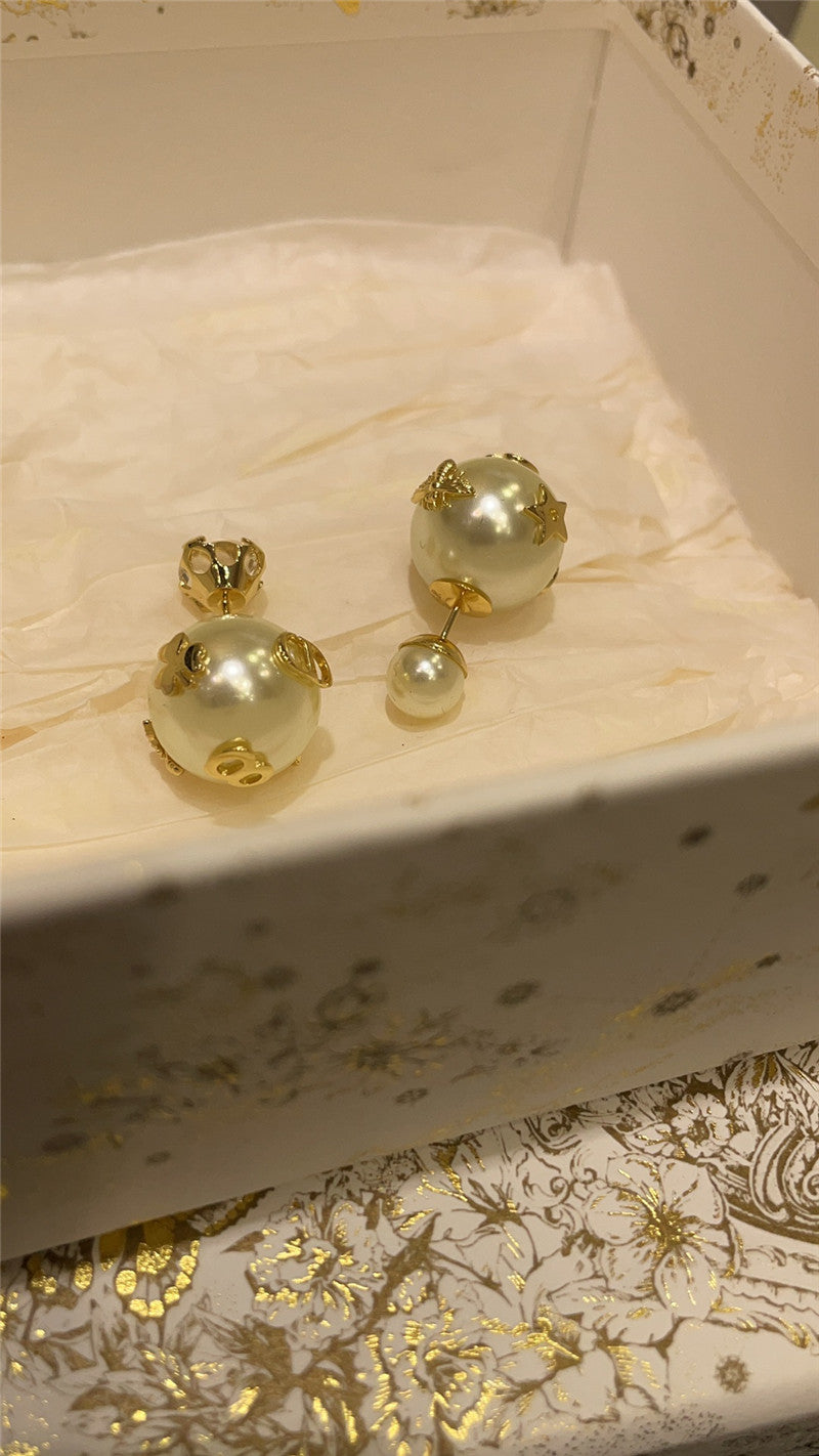 High Quality Luxury Dior Tribales Asymmetric Rhinestone Pearl Earrings product detail