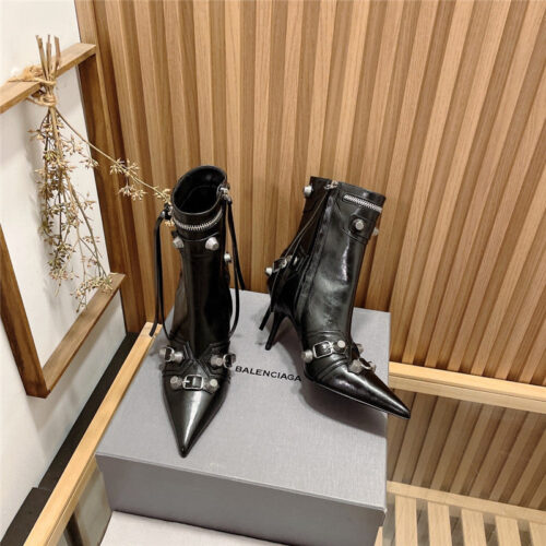 High Quality Luxury Balenciaga Buckled Ankle Boots product detail