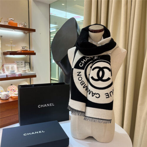 High Quality Luxury Chanel Logo Reversible Wool Scarf – Style 25110 product detail