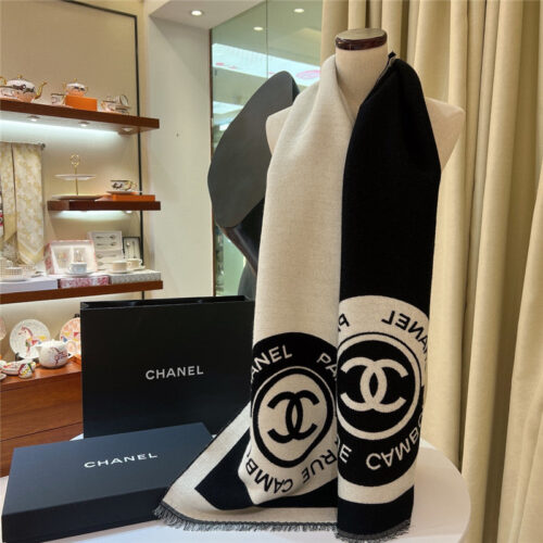 High Quality Luxury Chanel Logo Reversible Wool Scarf – Style 25110