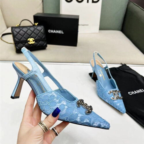 High Quality Luxury Chanel Pearl Double C Pendant Diamond Shoes alternate view