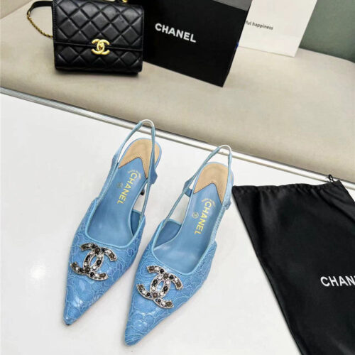 High Quality Luxury Chanel Pearl Double C Pendant Diamond Shoes product detail