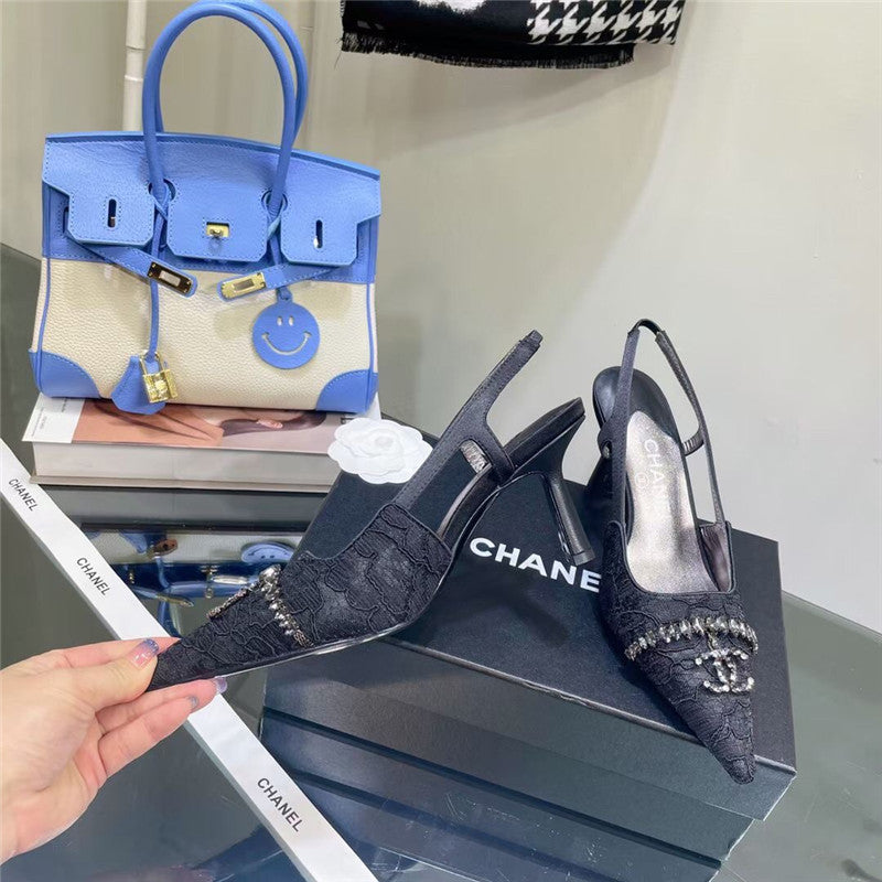 High Quality Luxury Chanel Pearl Double C Pendant Diamond Shoes – Style 88166 product detail
