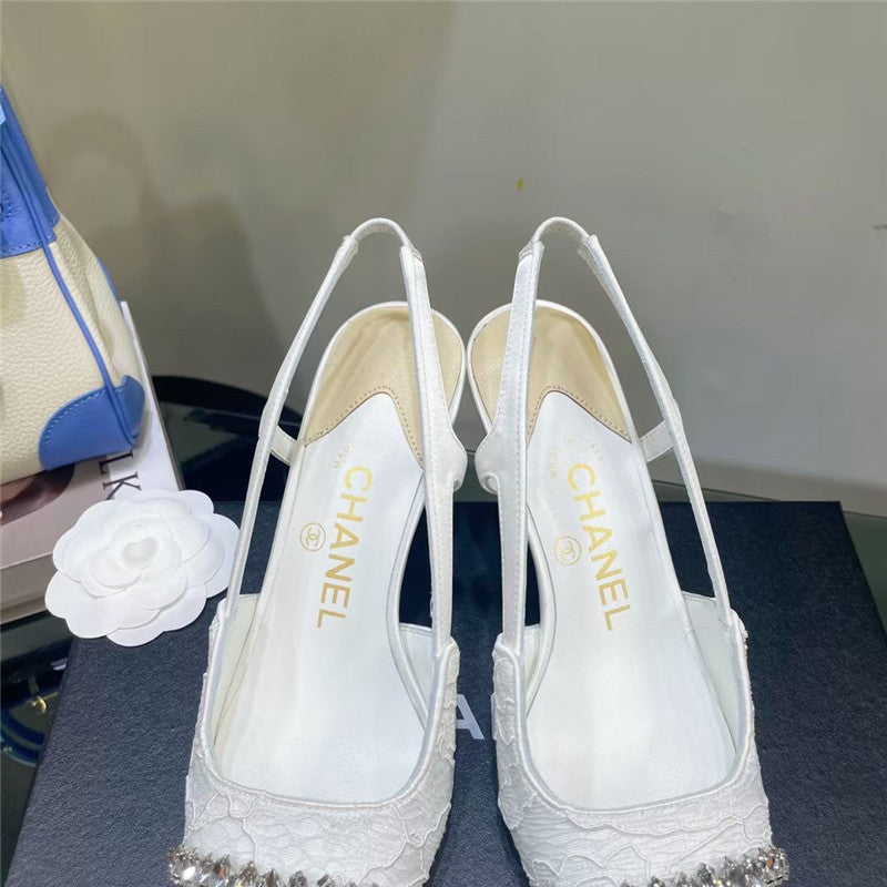 High Quality Luxury Chanel Pearl Double C Pendant Diamond Shoes – Style 57094 product detail